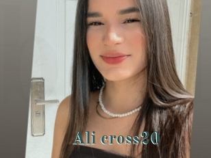 Ali_cross20