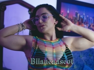 Biiancaascot