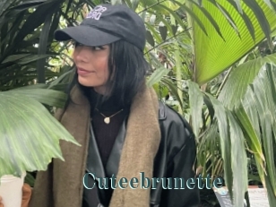 Cuteebrunette