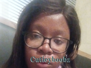 Cutieyboobz