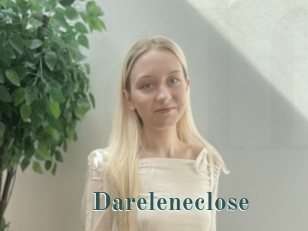 Dareleneclose