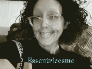 Essentricesme