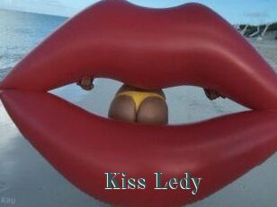 Kiss_Ledy
