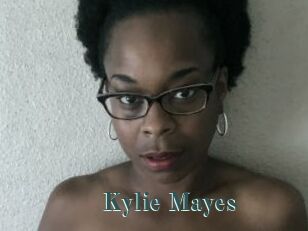 Kylie_Mayes