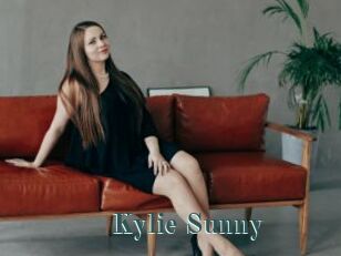 Kylie_Sunny