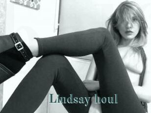 Lindsay_houl