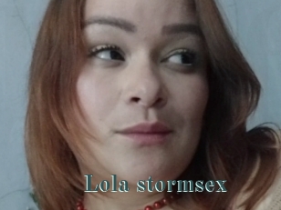 Lola_stormsex