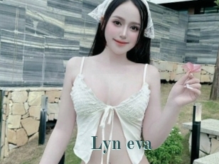 Lyn_eva