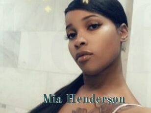 Mia_Henderson