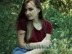 Monikka19