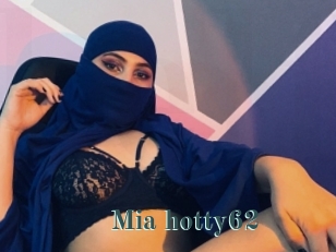 Mia_hotty62