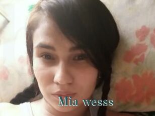 Mia_wesss