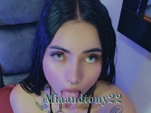 Miaandtony22