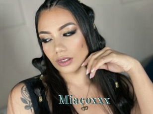 Miacoxxx