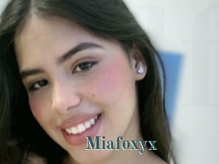 Miafoxyx