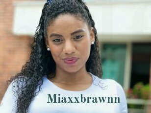 Miaxxbrawnn