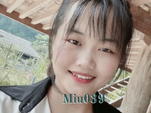 miu039 Belles Femmes