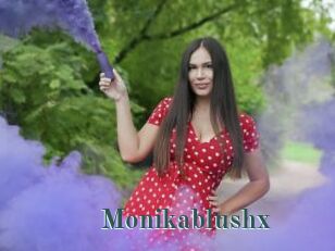 Monikablushx