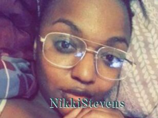 Nikki_Stevens