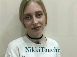 NikkiTouche