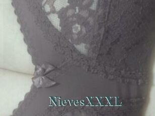 NievesXXXL