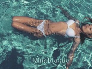 Ninablonde