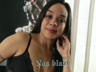 noa_blaze Belles Femmes