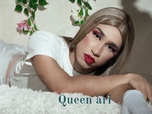 queen_ari Belles Femmes