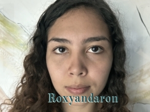 Roxyandaron