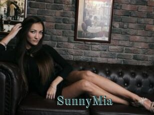 SunnyMia