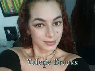 Valerie_Brooks