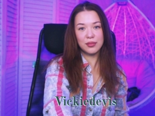 Vickiedevis