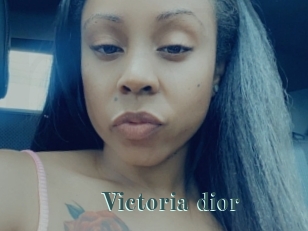 Victoria_dior